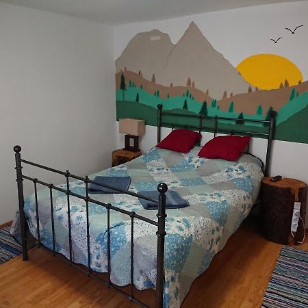 Katy'S Studio Apartment Брашов Екстериор снимка